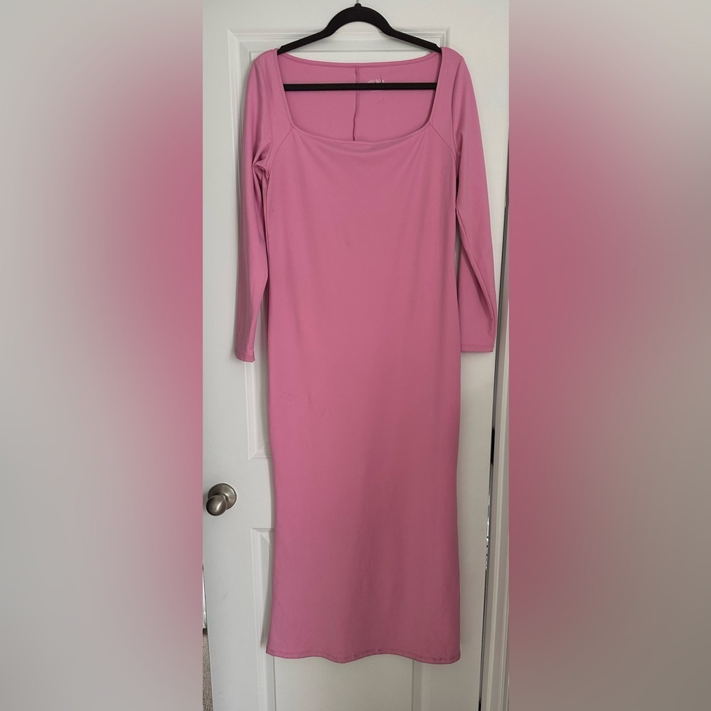 Elegant Pink Long Sleeve Dress